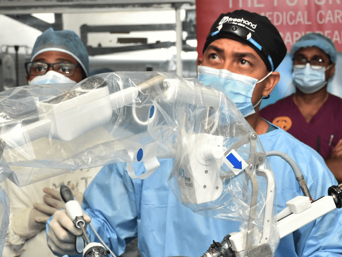 World’s First Remote Training of Surgical Robotics Concludes with a Series of Robotic-Assisted Surgeries
